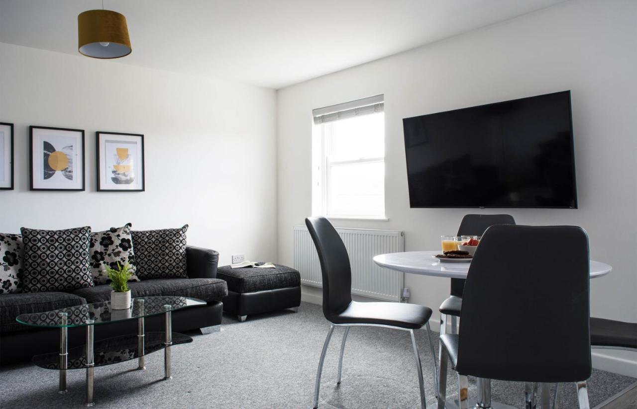 2 Bedroom Apartment Leamington Spa Hosted By Golden Key Lillington  Εξωτερικό φωτογραφία