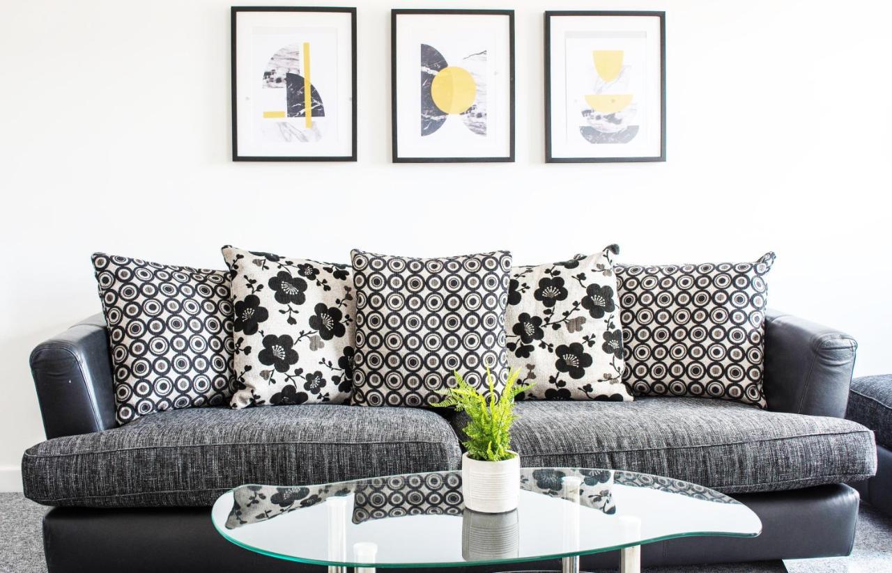 2 Bedroom Apartment Leamington Spa Hosted By Golden Key Lillington  Εξωτερικό φωτογραφία